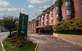 Hotel Laghetto Siena  4*